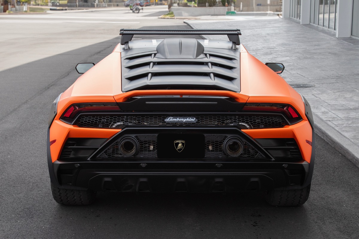 2024 Lamborghini Huracan Image 8