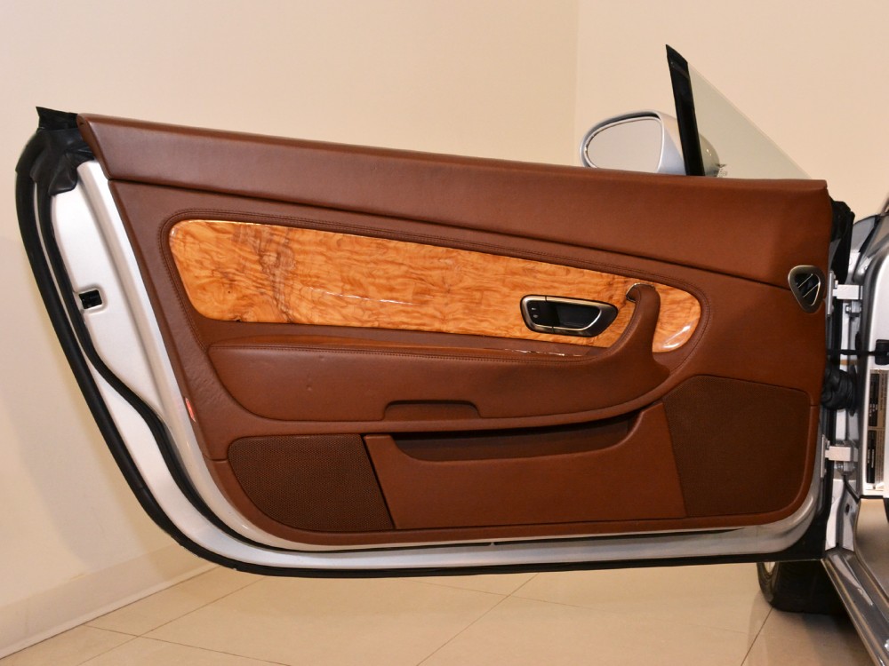 2007 Bentley Continental GT Convertible Image 26