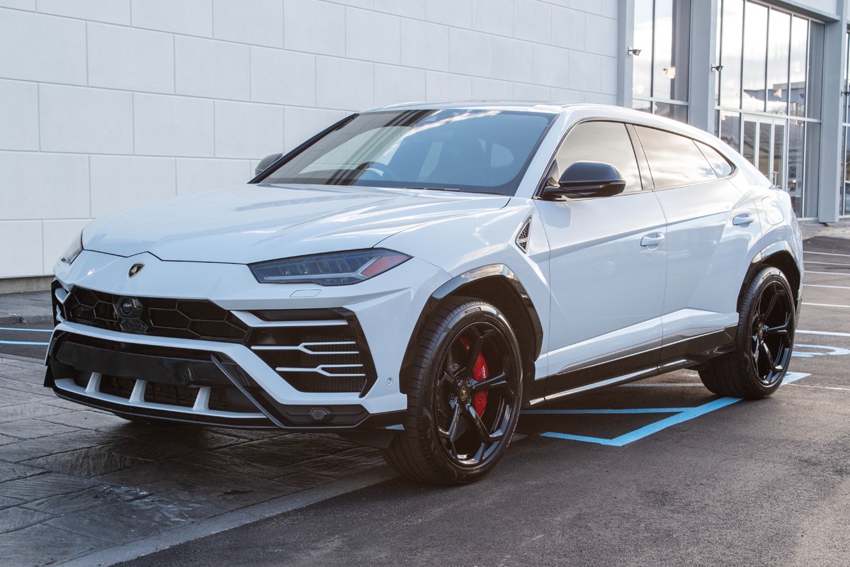 2019 Lamborghini Urus Image 10