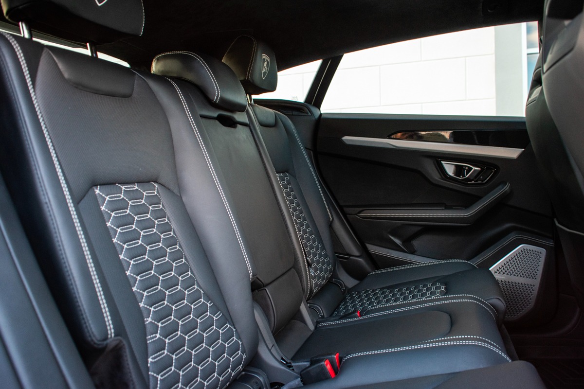 2019 Lamborghini Urus Image 9