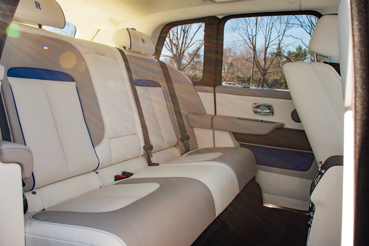 2024 Rolls-Royce Cullinan Image 12
