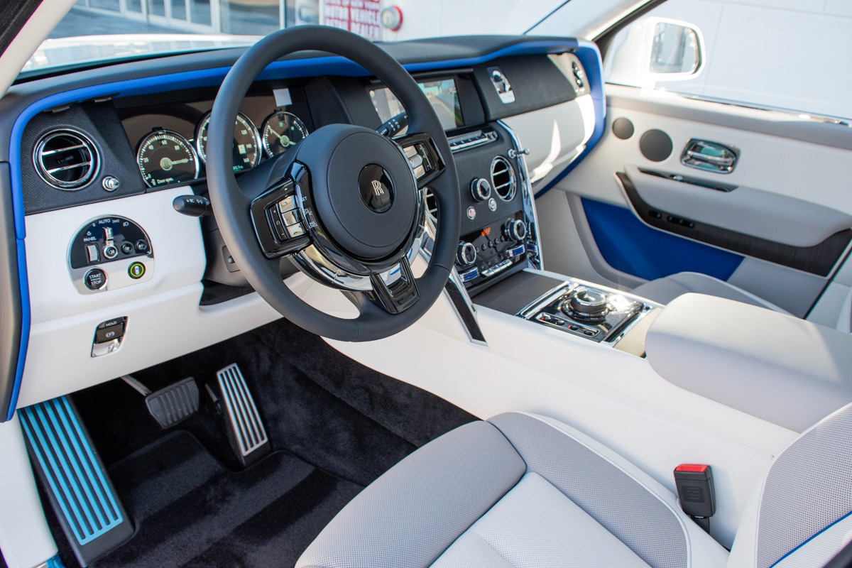 2024 Rolls-Royce Cullinan Image 4