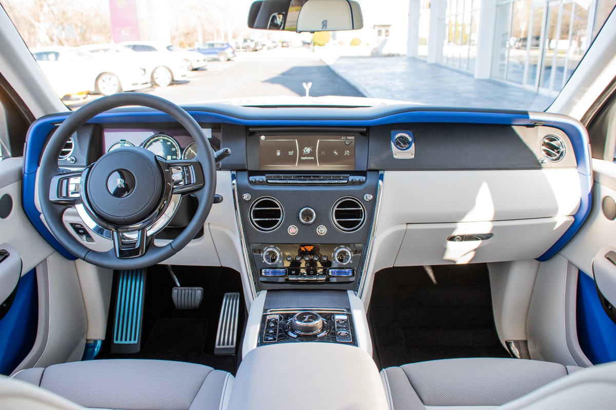 2024 Rolls-Royce Cullinan Image 5