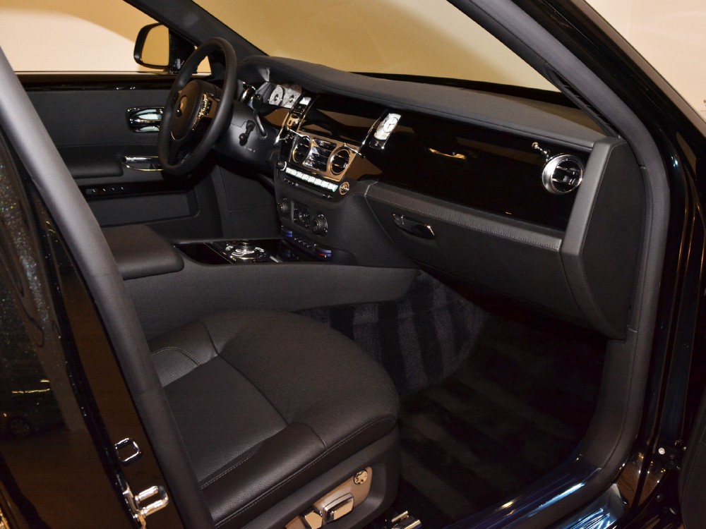 2012 Rolls-Royce Ghost EWB Image 14