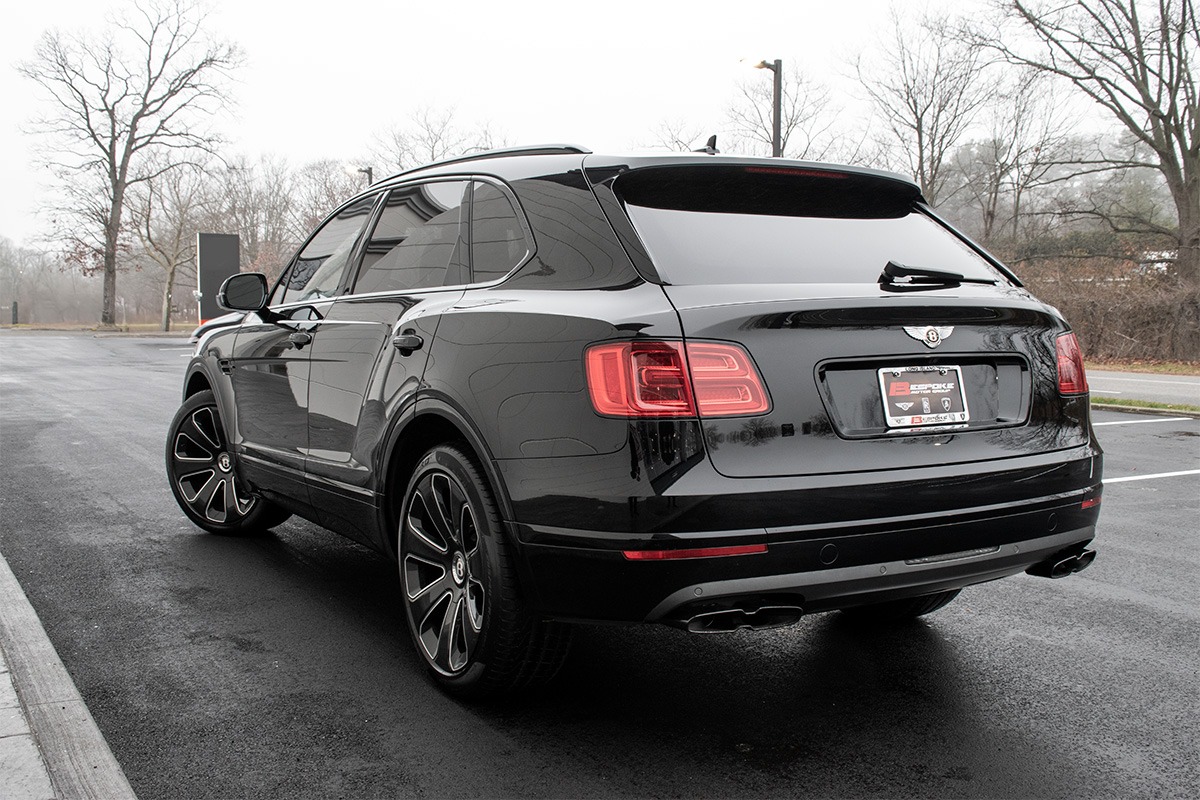 2020 Bentley Bentayga Image 4