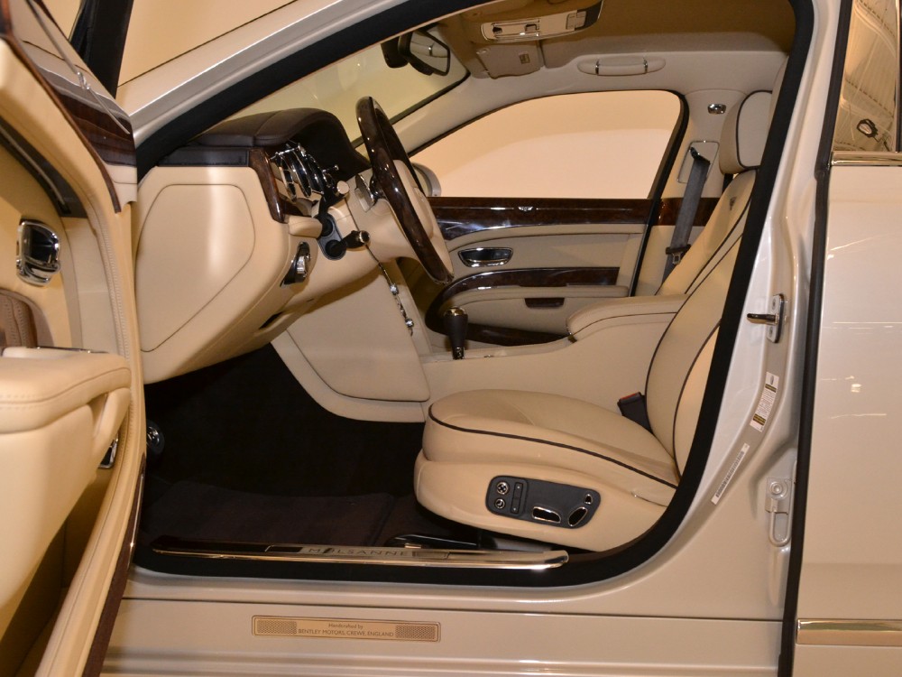 2012 Bentley Mulsanne Image 12