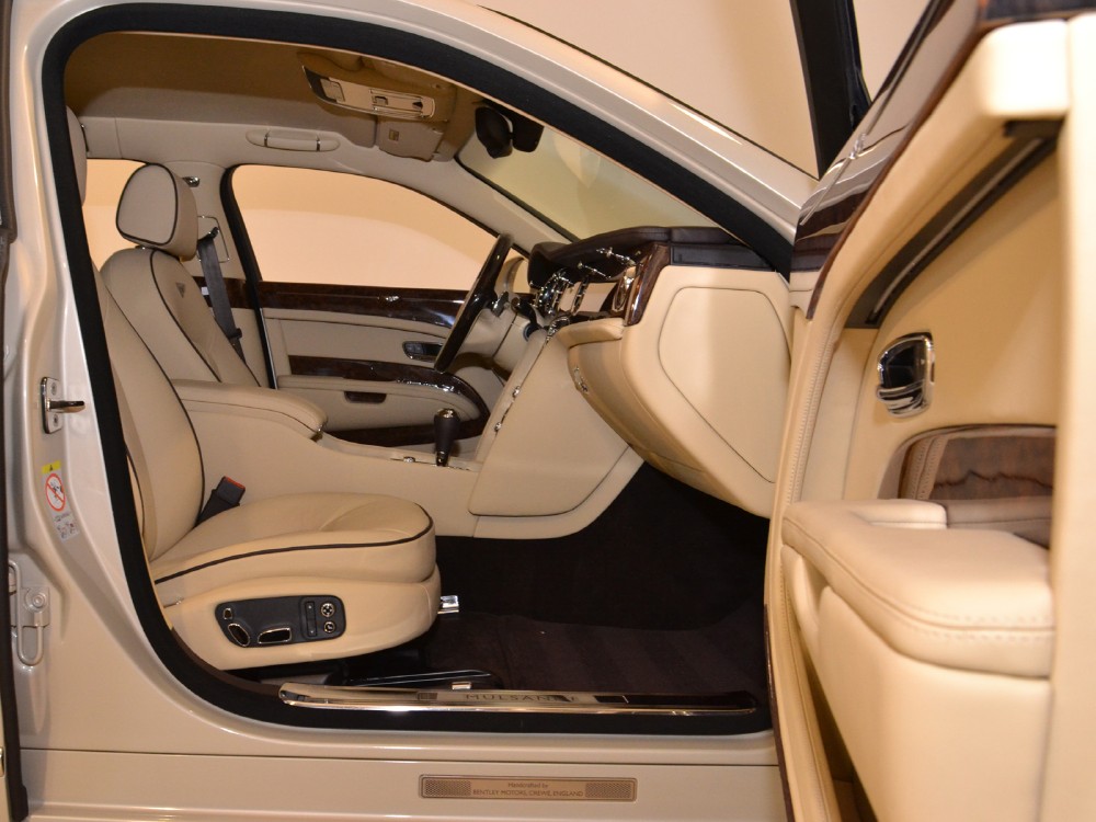 2012 Bentley Mulsanne Image 15