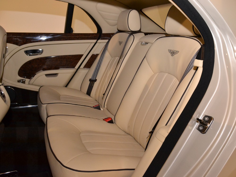 2012 Bentley Mulsanne Image 17