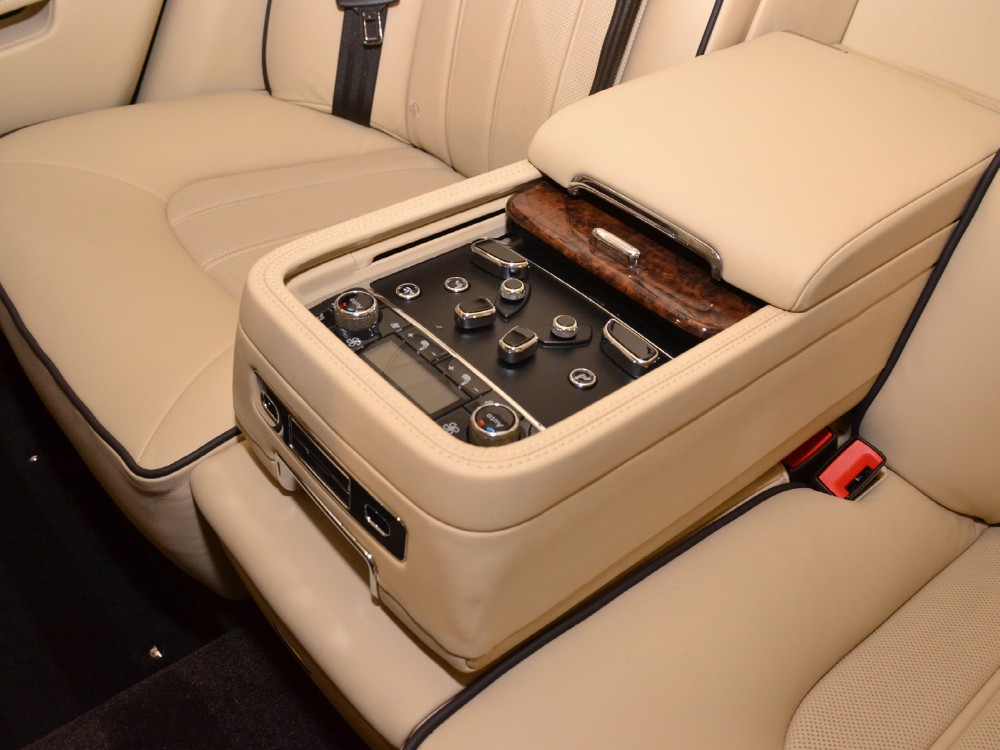 2012 Bentley Mulsanne Image 20