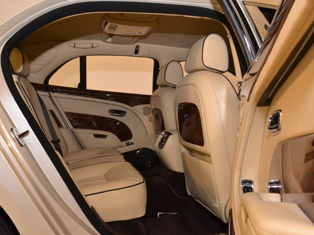 2012 Bentley Mulsanne Image 21