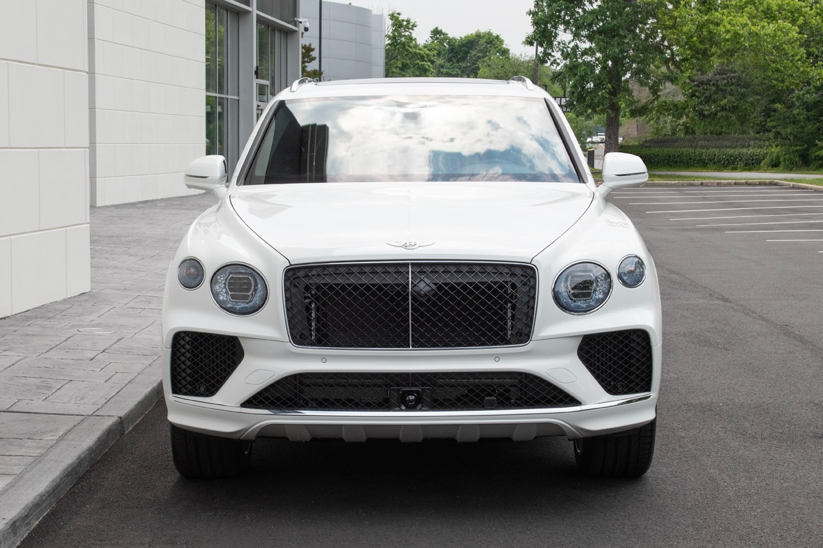2024 Bentley Bentayga Image 11