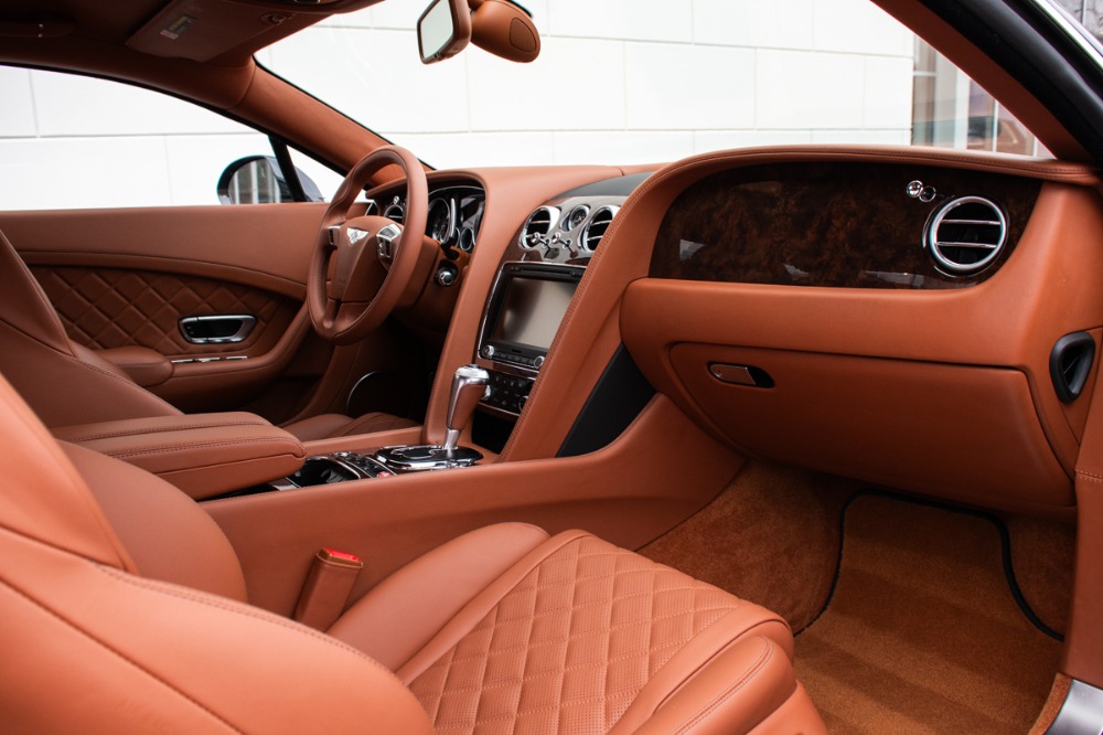 2017 Bentley Continental GT Image 3