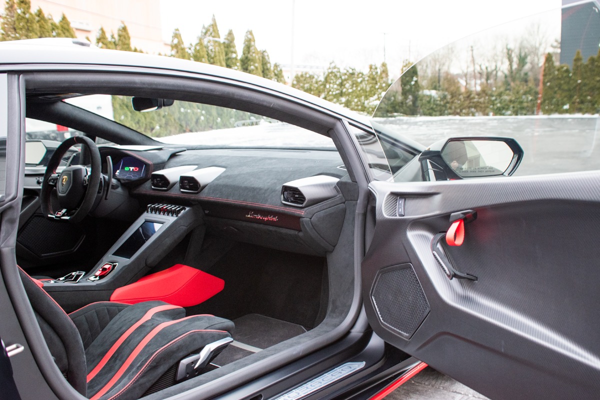 2022 Lamborghini Huracan Image 11