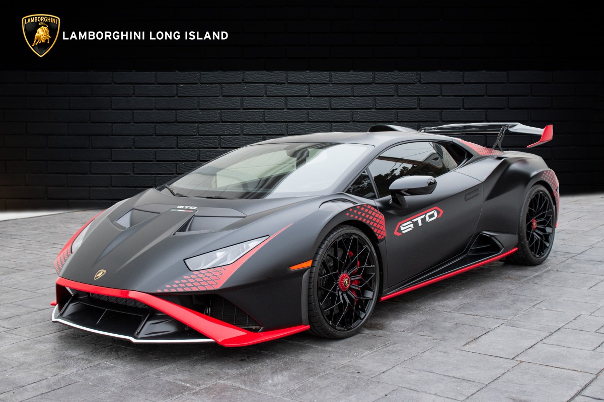 2022 Lamborghini Huracan Image 1
