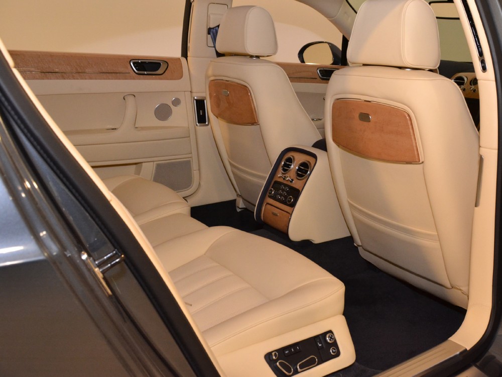2013 Bentley Continental Flying Spur Image 17