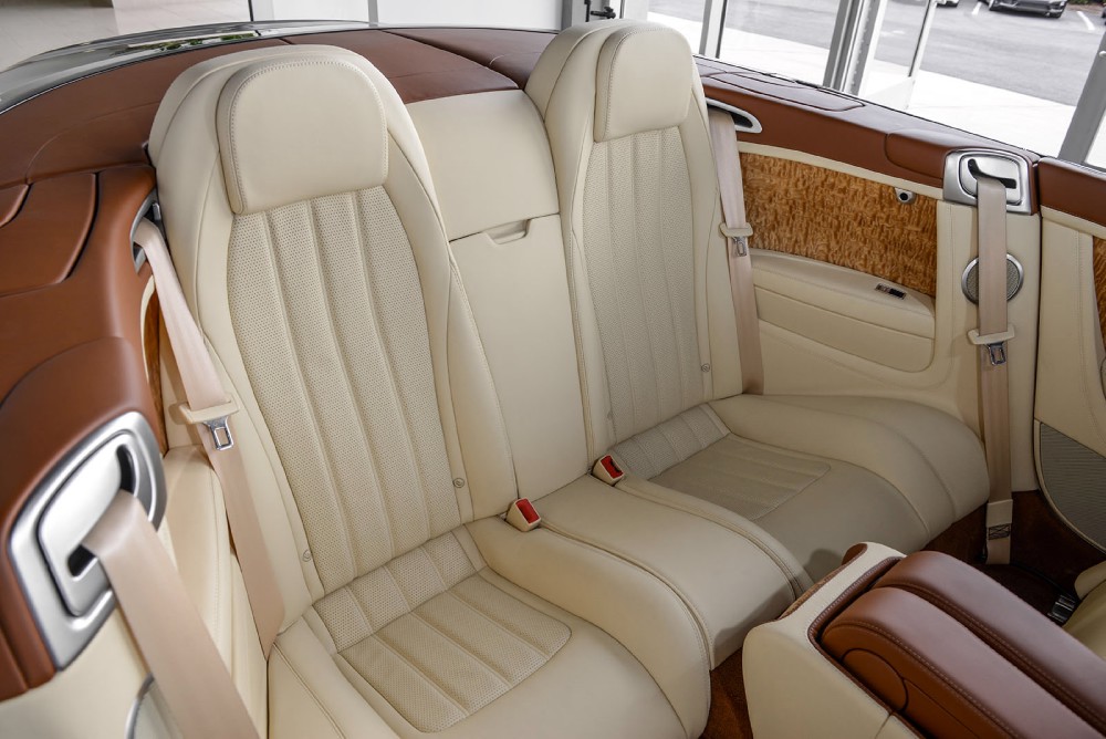 2013 Bentley Continental GT Convertible Image 11