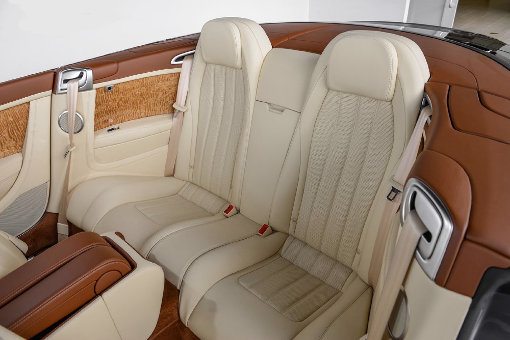 2013 Bentley Continental GT Convertible Image 9