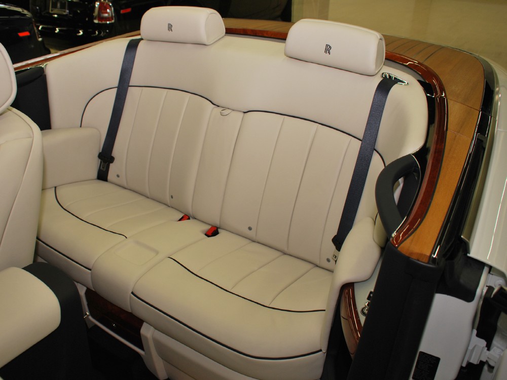 2013 Rolls-Royce Phantom Drophead Coupe (Series II) Image 22