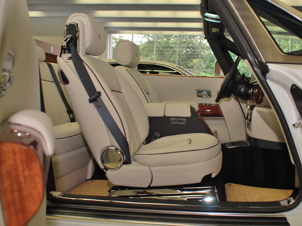 2013 Rolls-Royce Phantom Drophead Coupe (Series II) Image 24