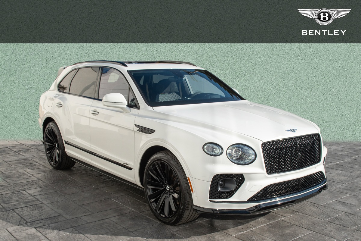 2022 Bentley Bentayga Image 1