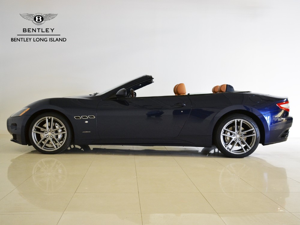 2012 Maserati GranTurismo Image 11
