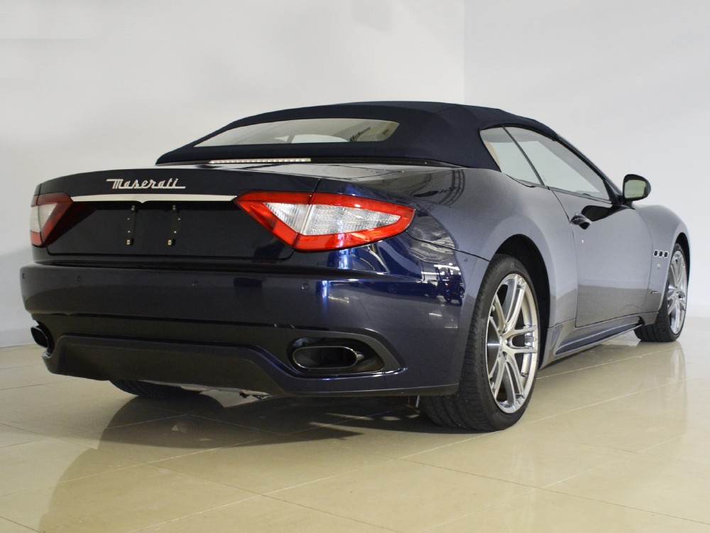 2012 Maserati GranTurismo Image 17