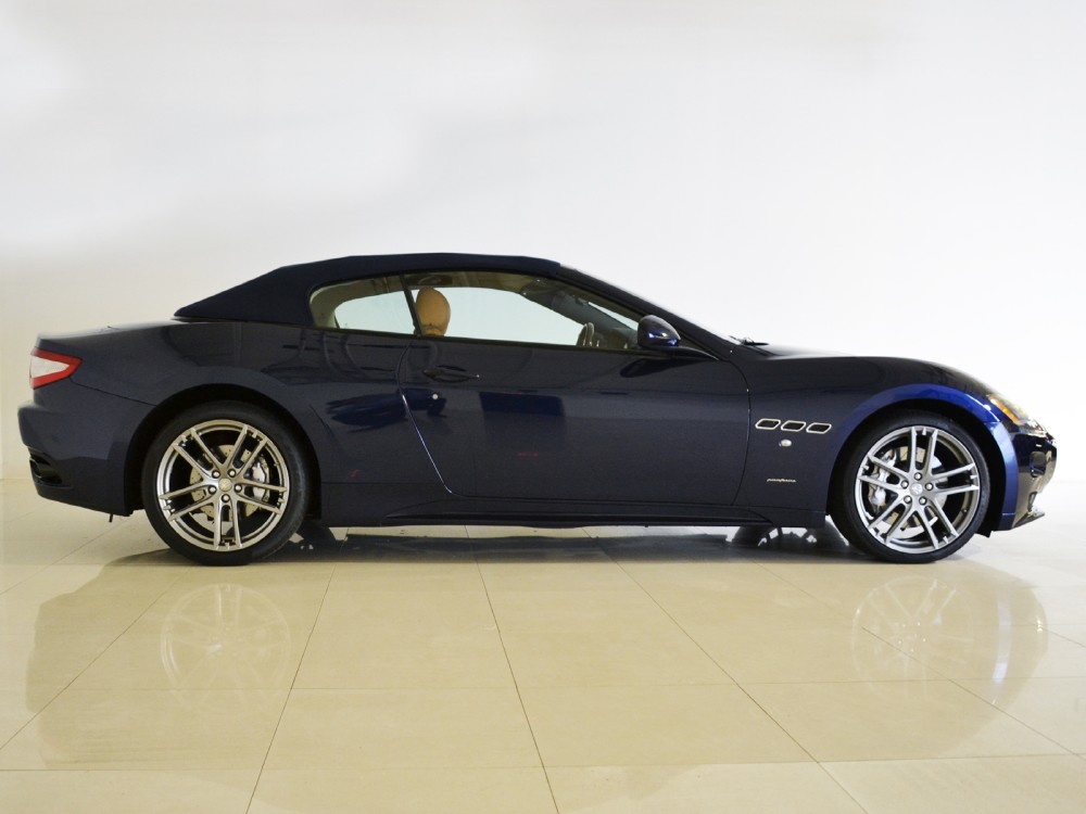 2012 Maserati GranTurismo Image 18