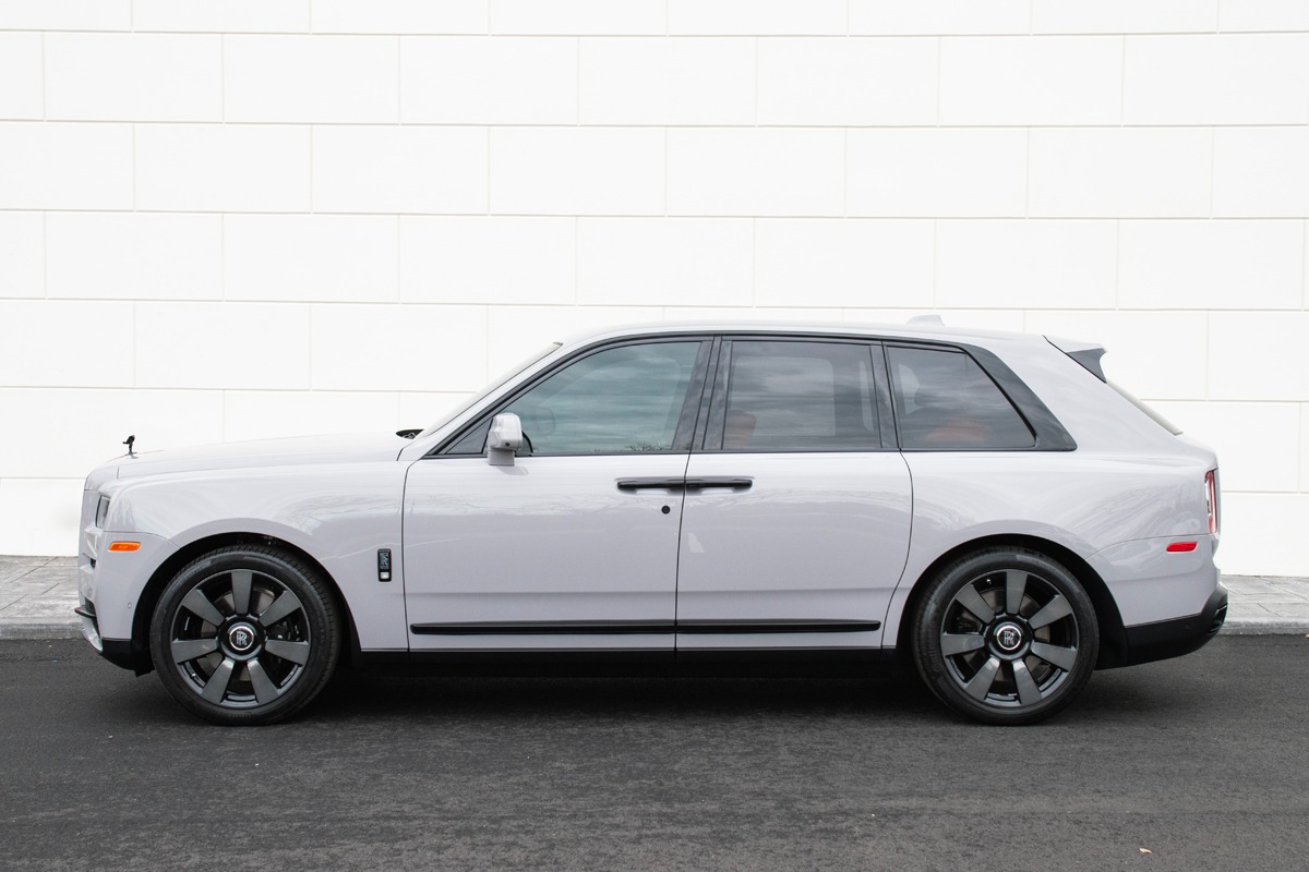 2022 Rolls-Royce Cullinan Image 4