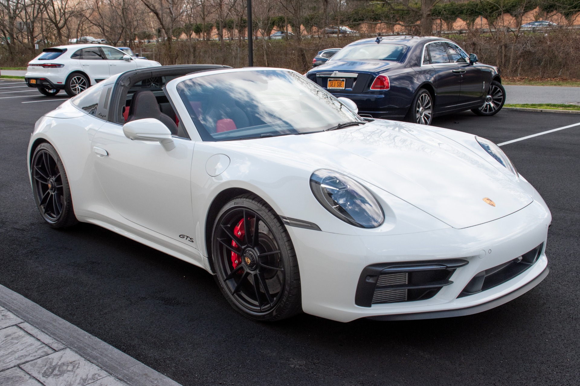 2023 Porsche 911 Image 13