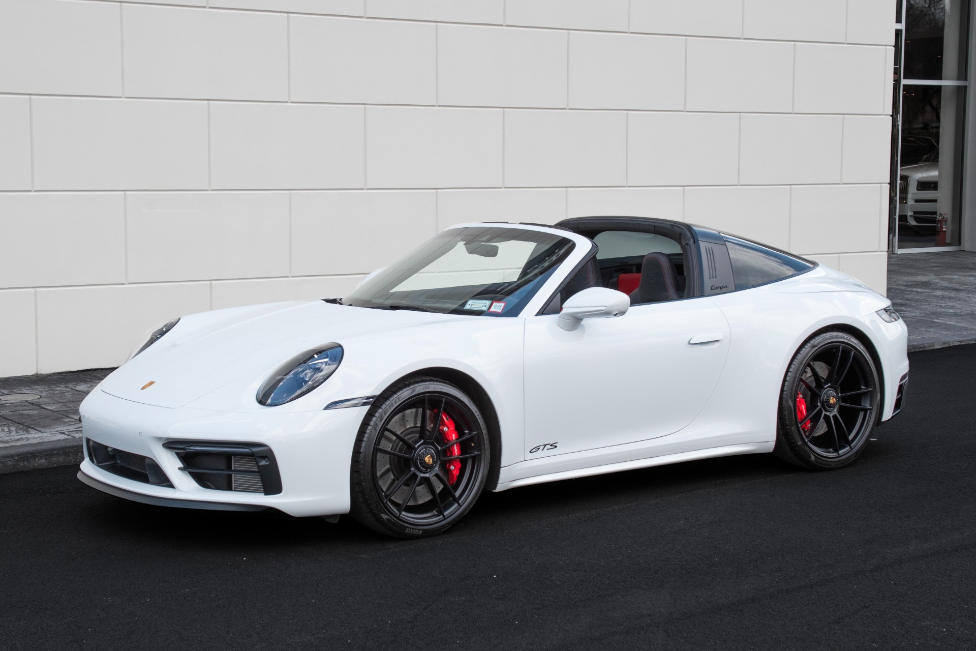 2023 Porsche 911 Image 16