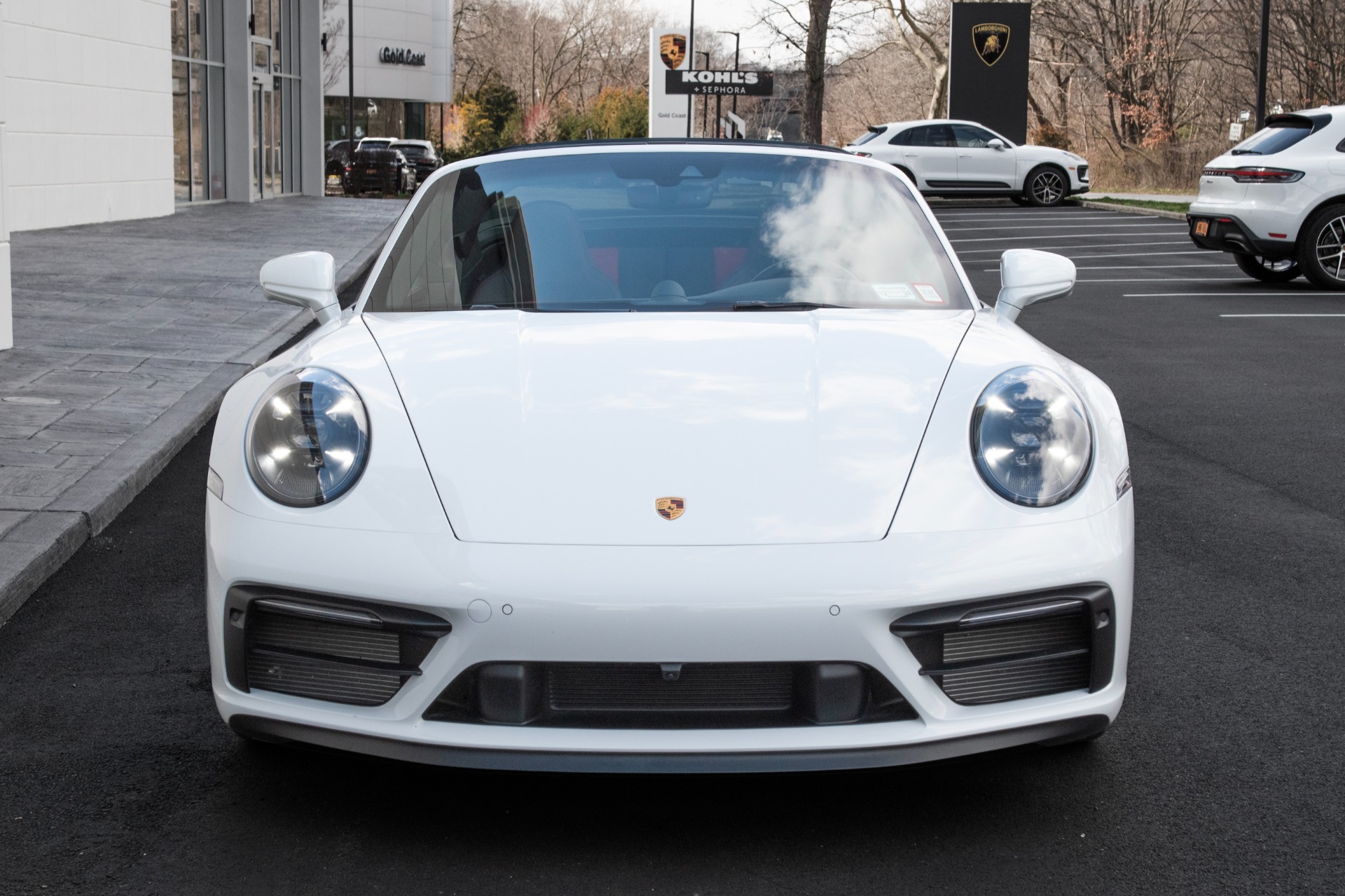 2023 Porsche 911 Image 8