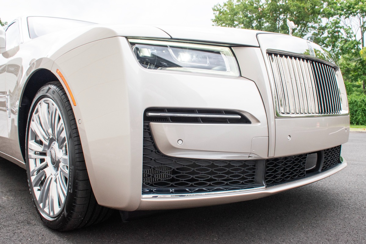 New-2024-Rolls-Royce-Ghost-