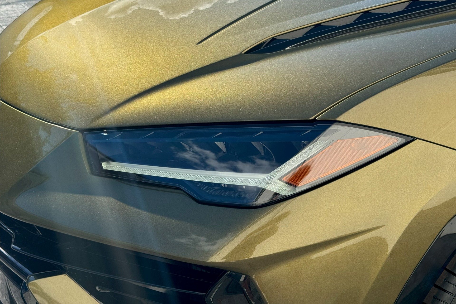 New-2024-Lamborghini-Urus-S-