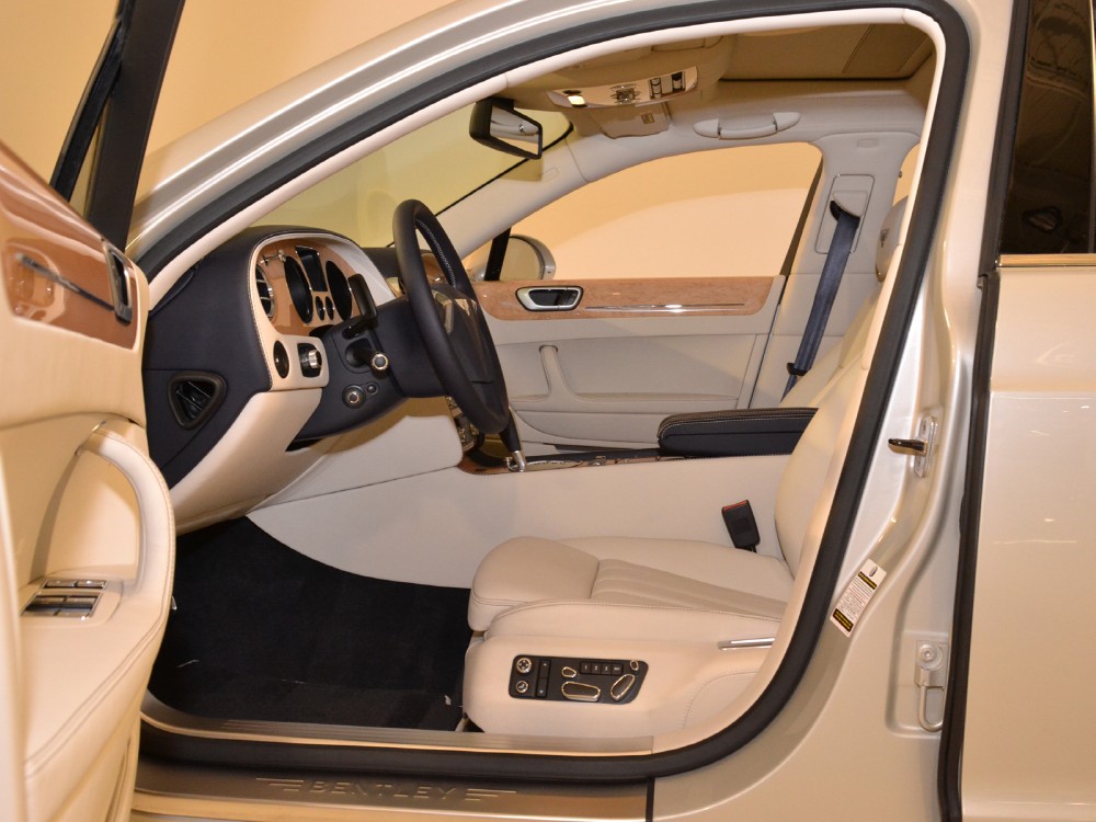 2013 Bentley Continental Flying Spur Image 13