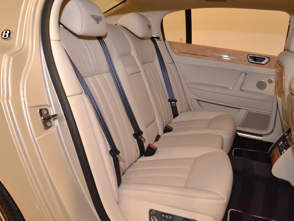 2013 Bentley Continental Flying Spur Image 22