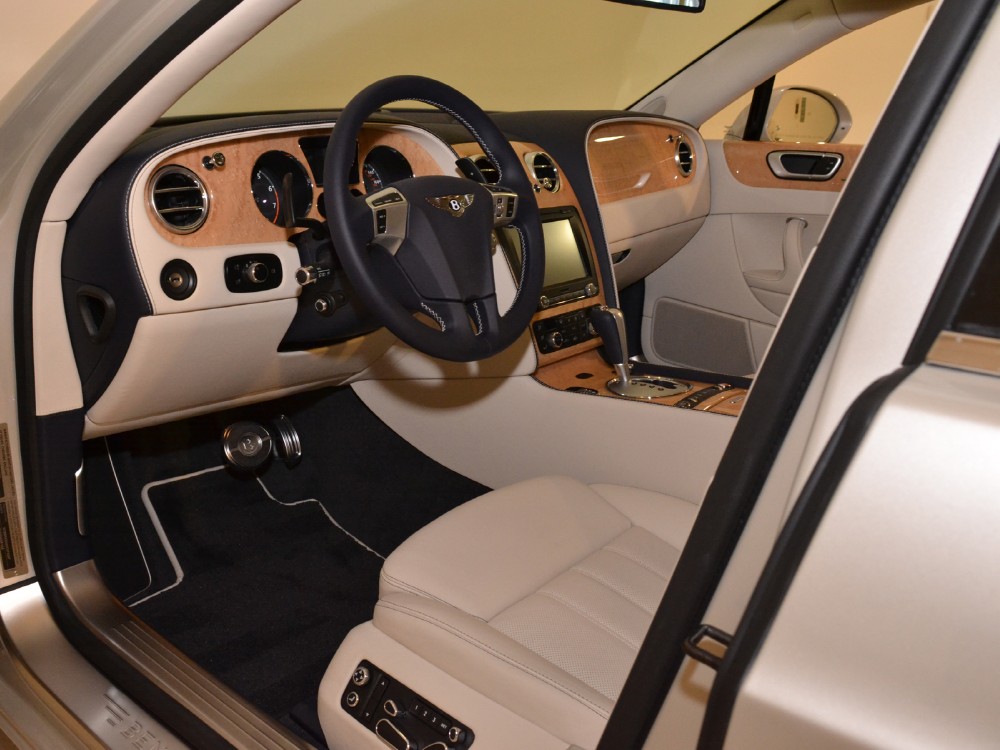 2013 Bentley Continental Flying Spur Image 3