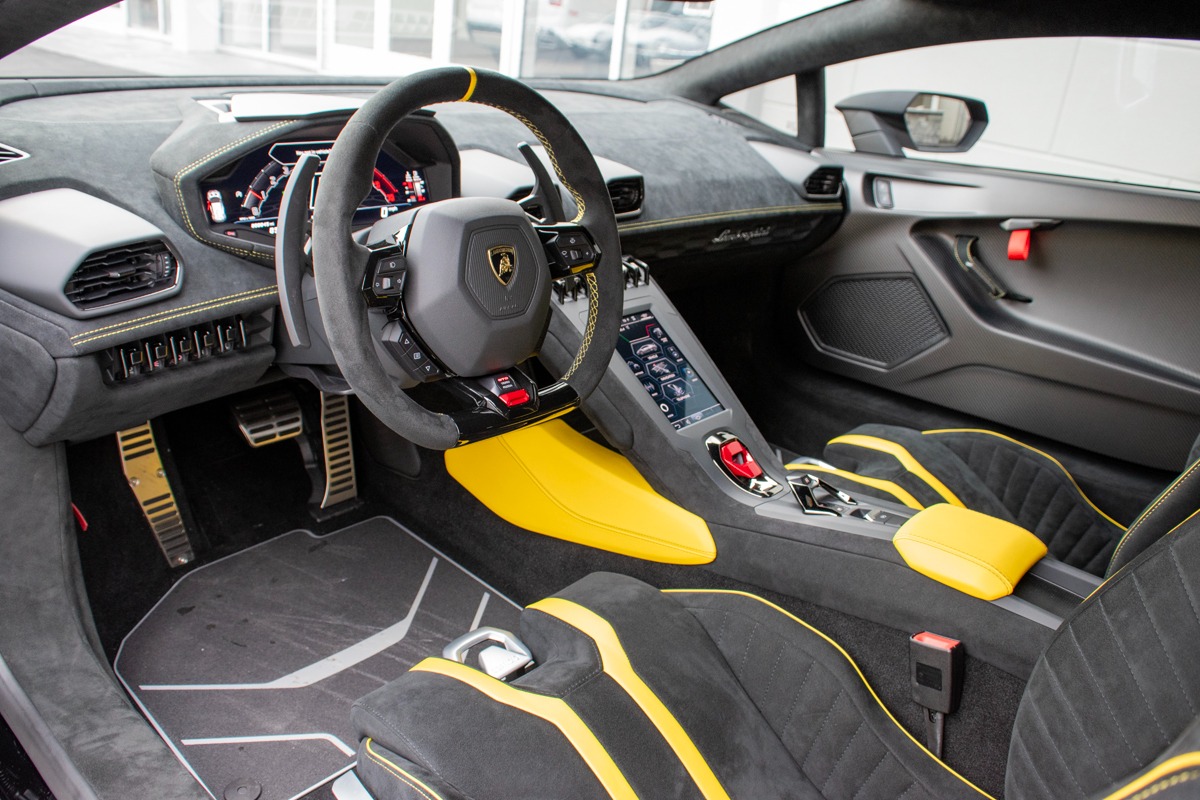 2023 Lamborghini Huracan Image 6
