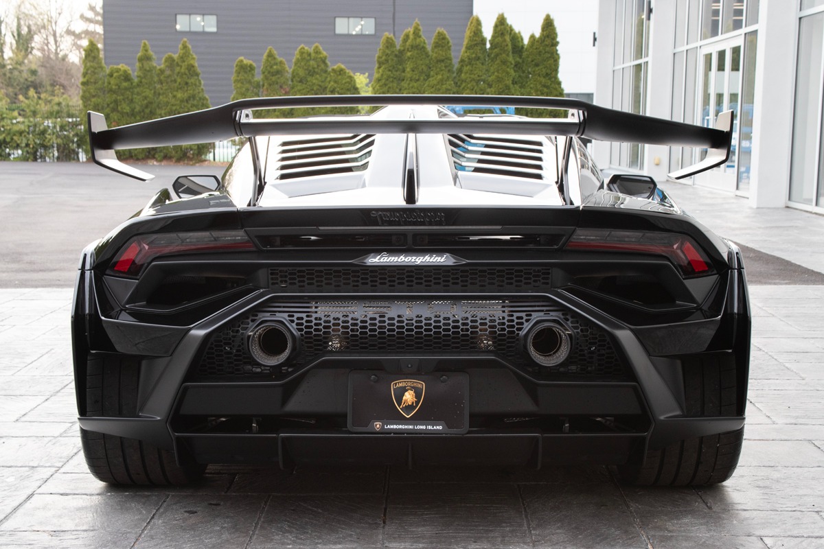 2023 Lamborghini Huracan Image 8