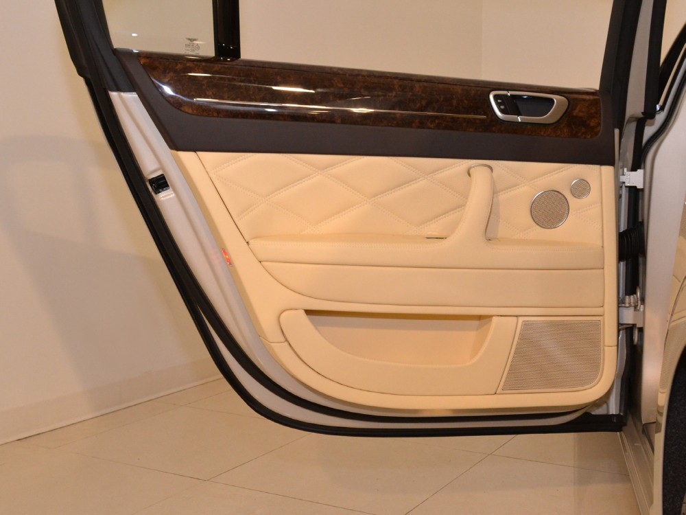 2013 Bentley Continental Flying Spur Speed Image 26