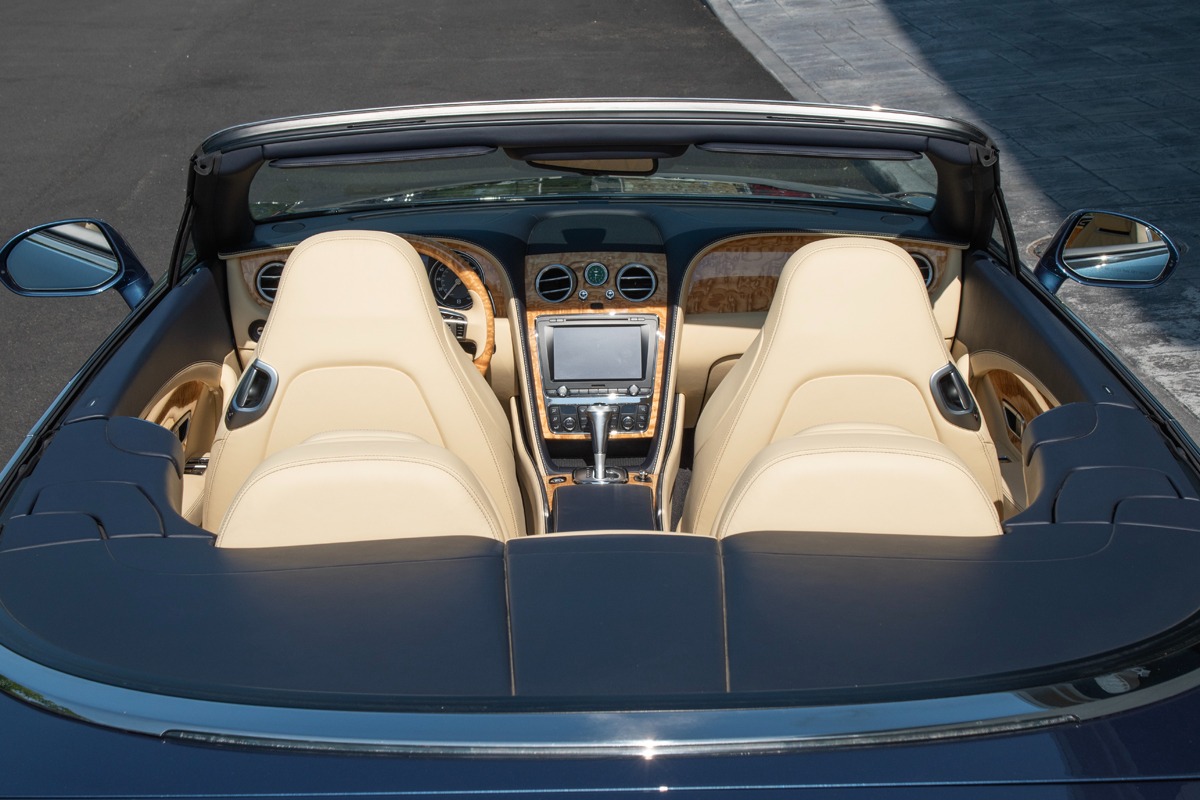 2014 Bentley Continental GT Convertible Image 11