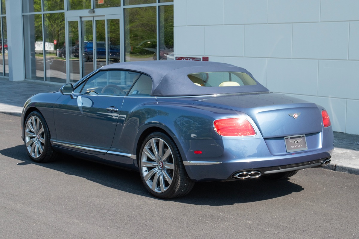2014 Bentley Continental GT Convertible Image 17