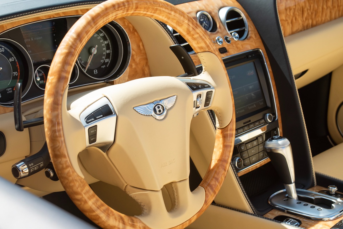 2014 Bentley Continental GT Convertible Image 19