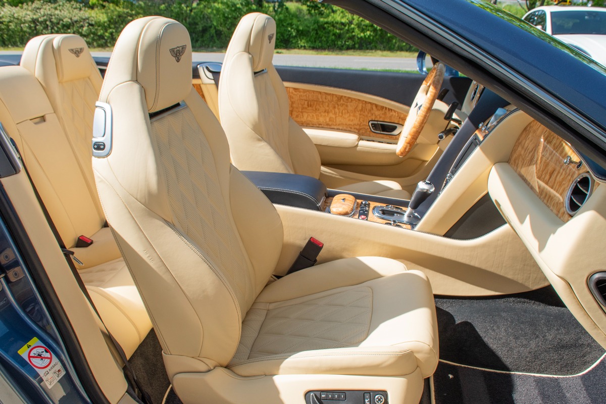 2014 Bentley Continental GT Convertible Image 20