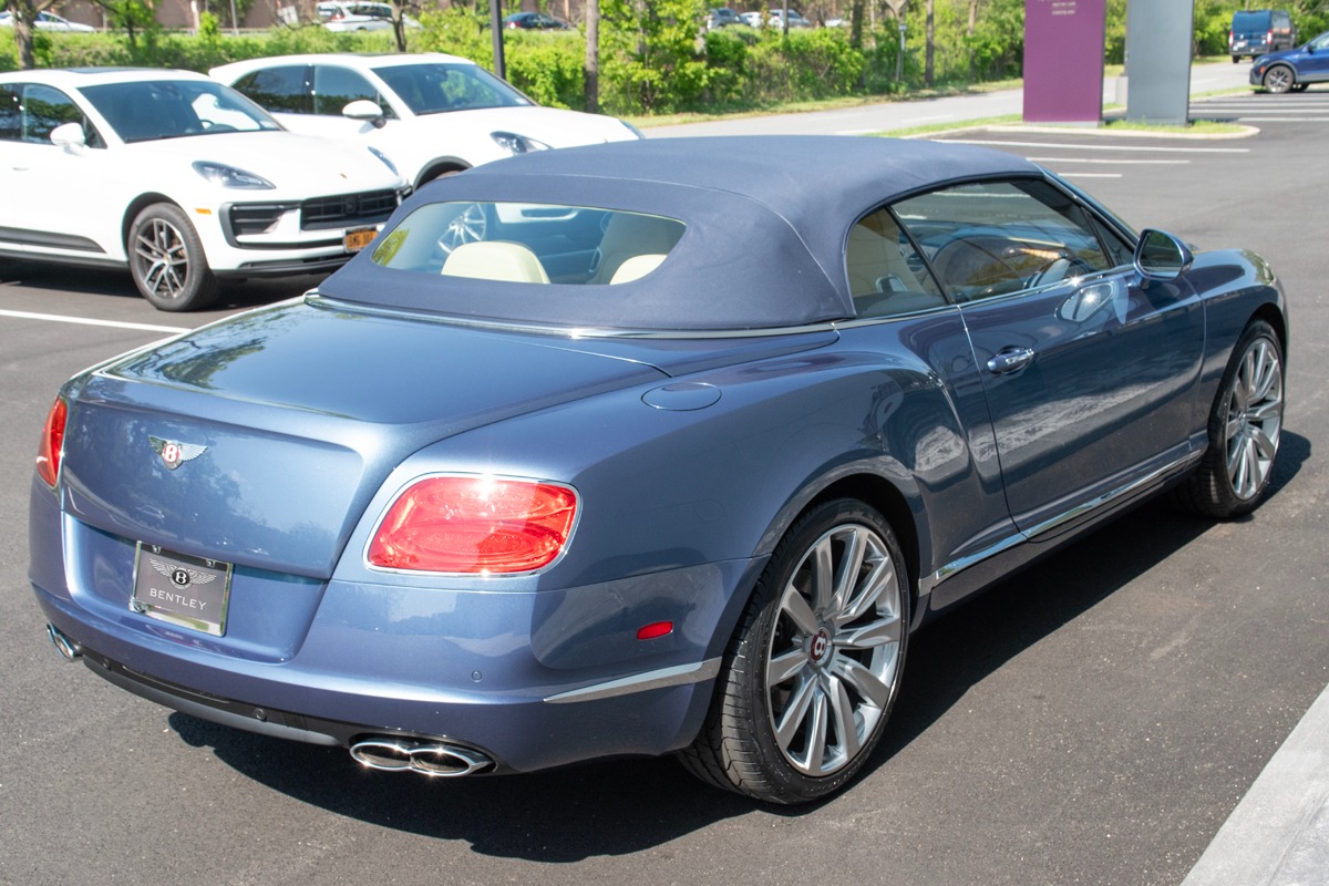 2014 Bentley Continental GT Convertible Image 21