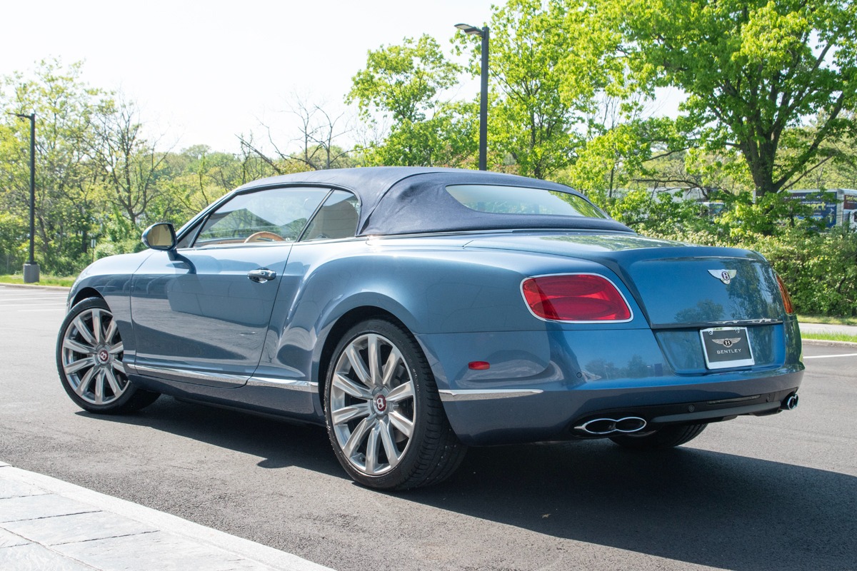 2014 Bentley Continental GT Convertible Image 26