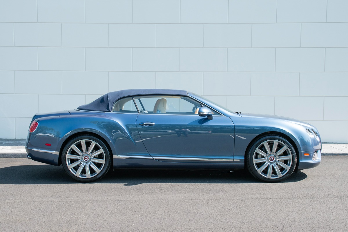 2014 Bentley Continental GT Convertible Image 27