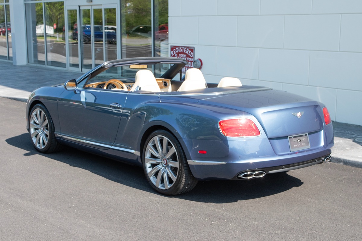 2014 Bentley Continental GT Convertible Image 3