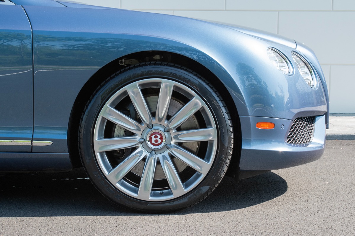 2014 Bentley Continental GT Convertible Image 6