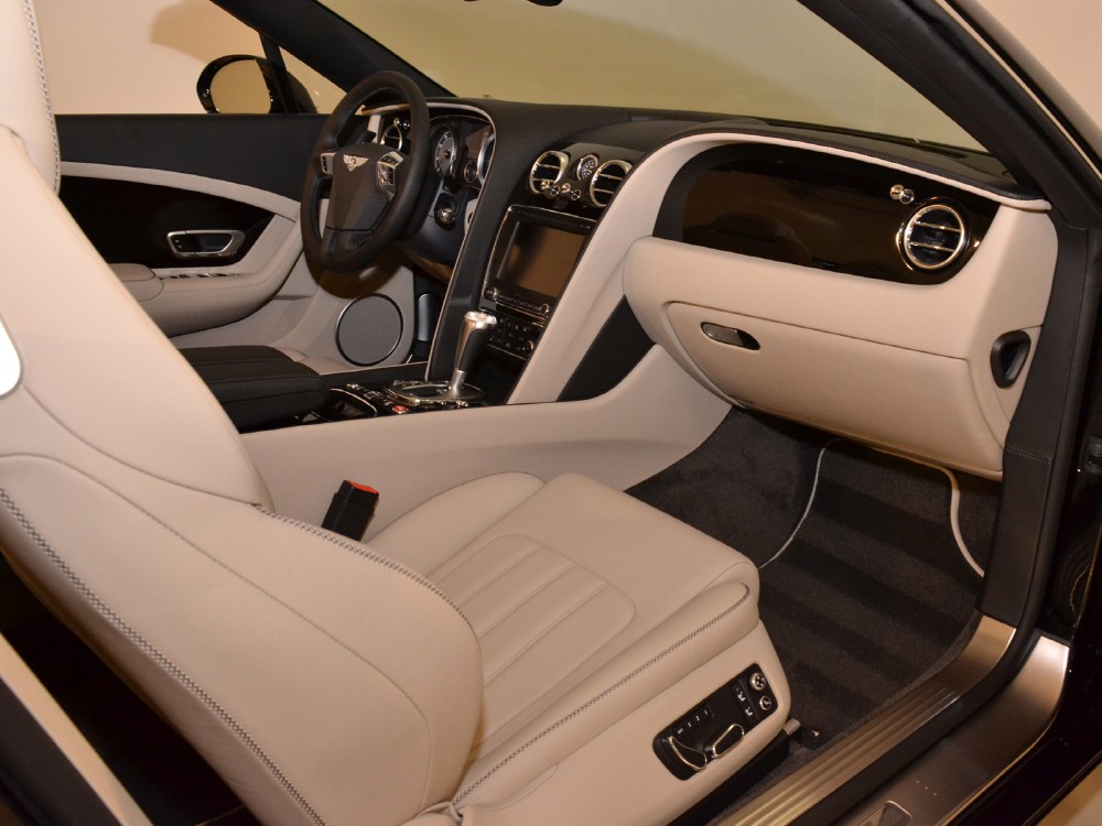 2013 Bentley Continental GT Convertible Image 24
