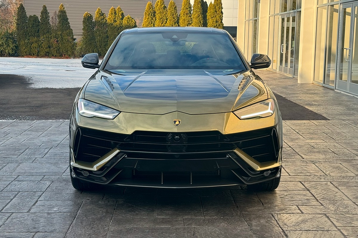 2024 Lamborghini Urus Image 28